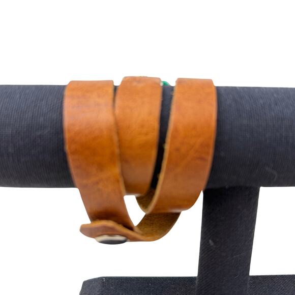 Turquoise Howlite and Leather Wrap Bracelet Artist Handmade Snap Closure - Picture 2 of 16